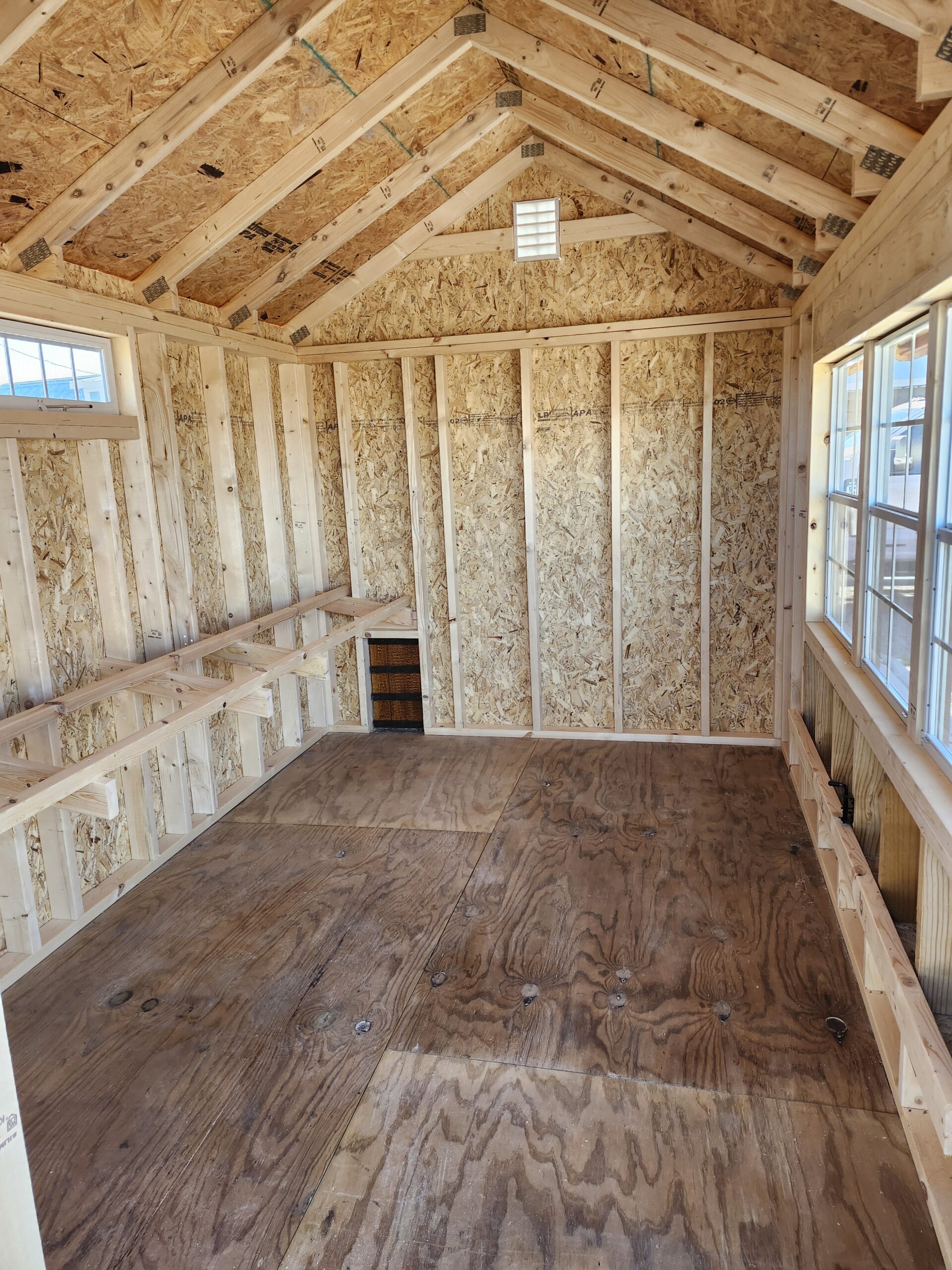 8x12 Chicken Coop - Image 4