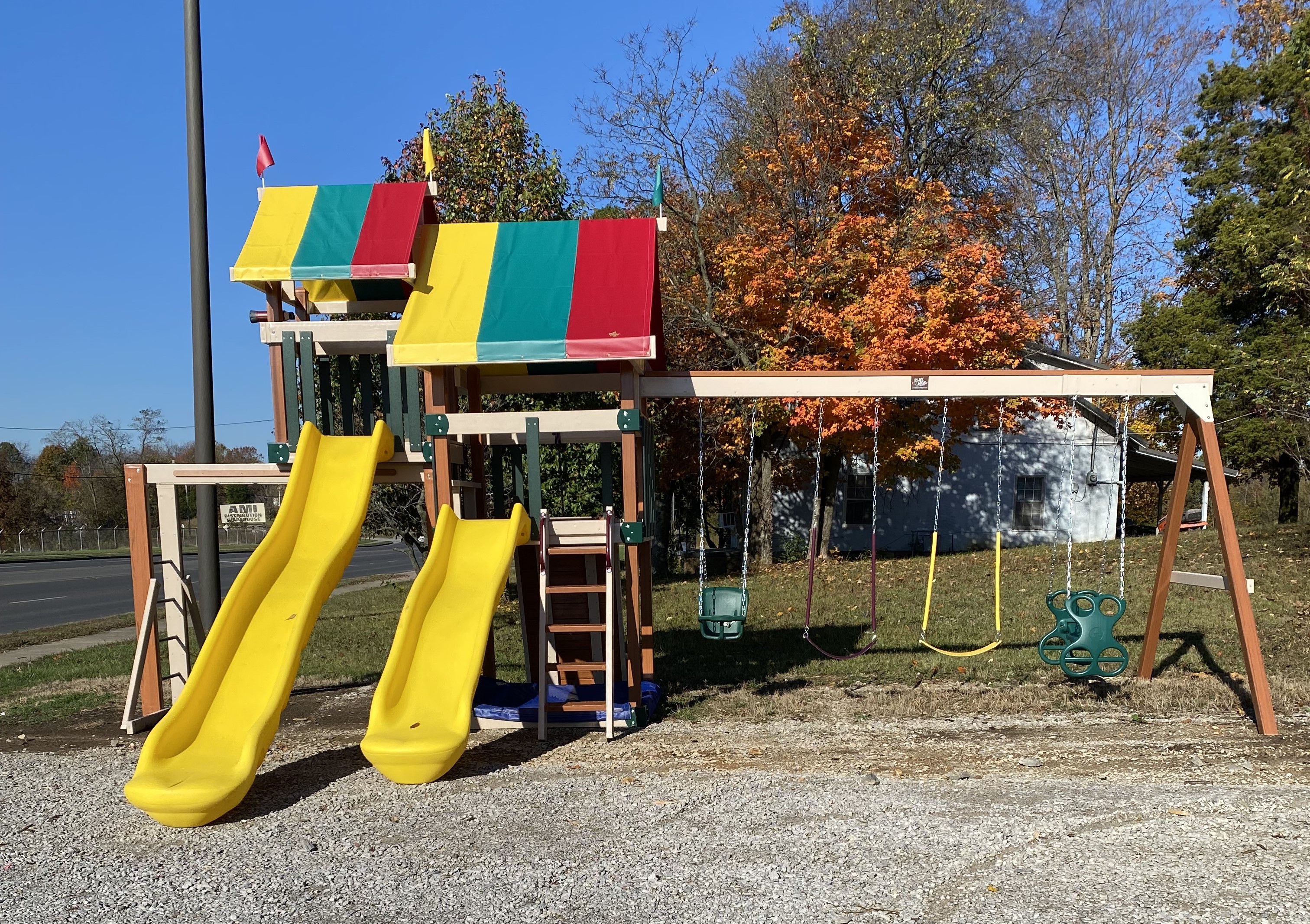 Poly Backyard Cheer Playset