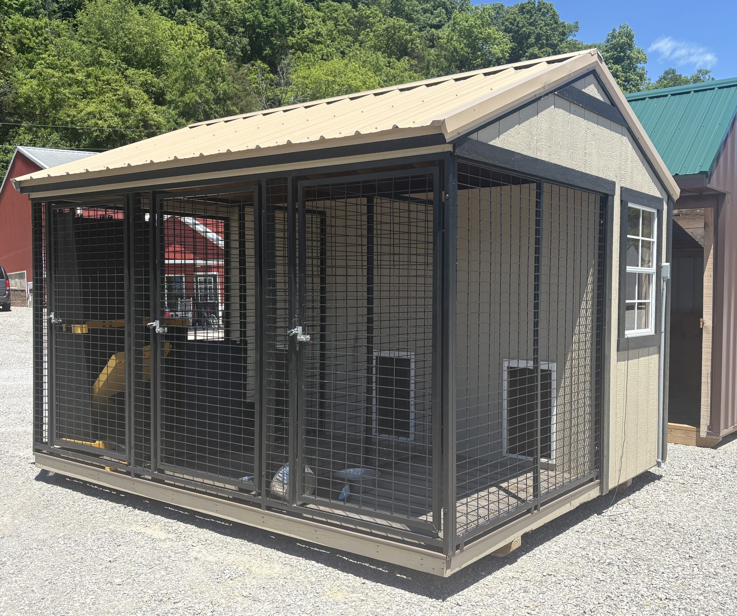 10x12 Dog Kennel - Image 3