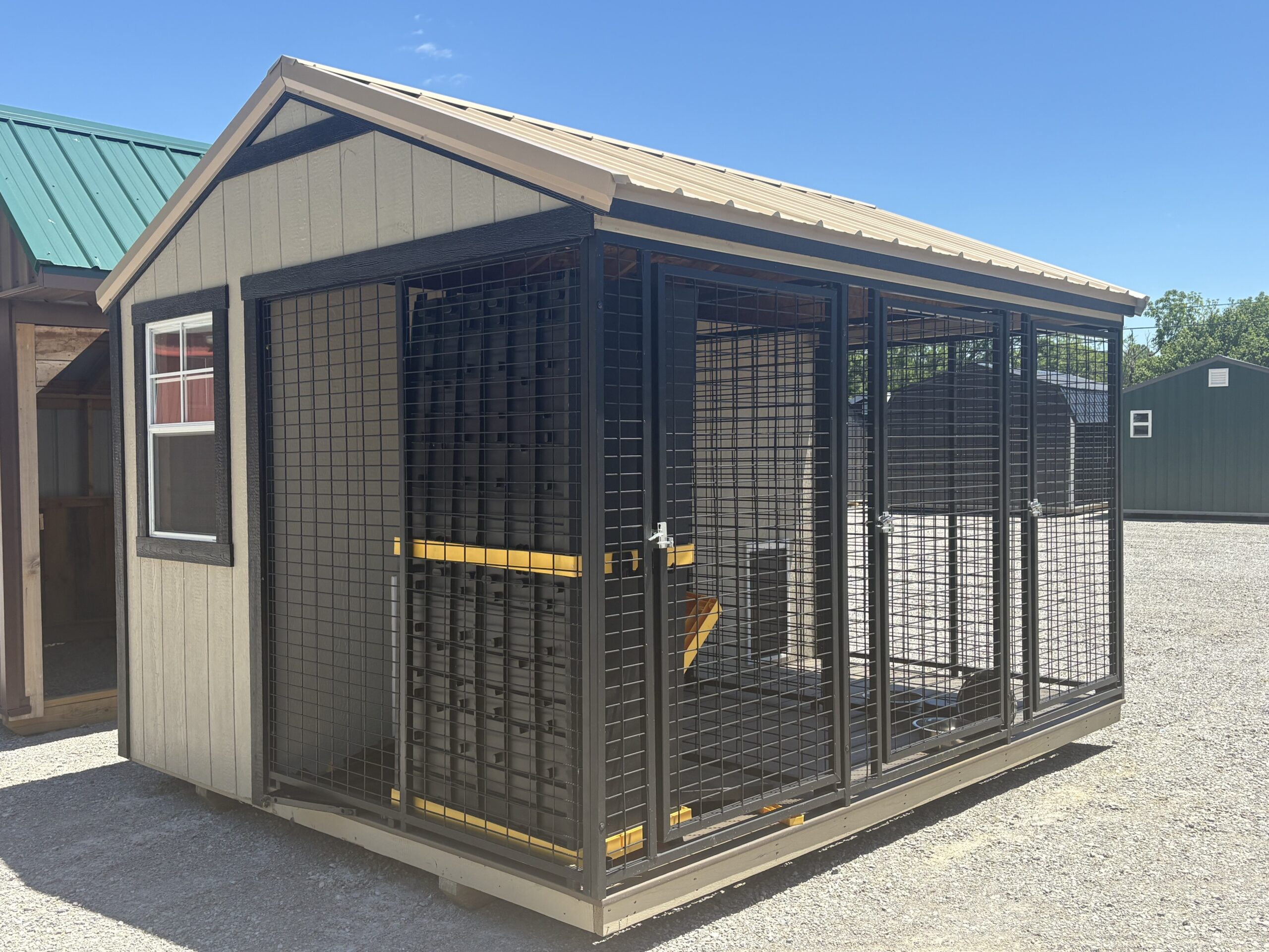 10x12 Dog Kennel - Image 4