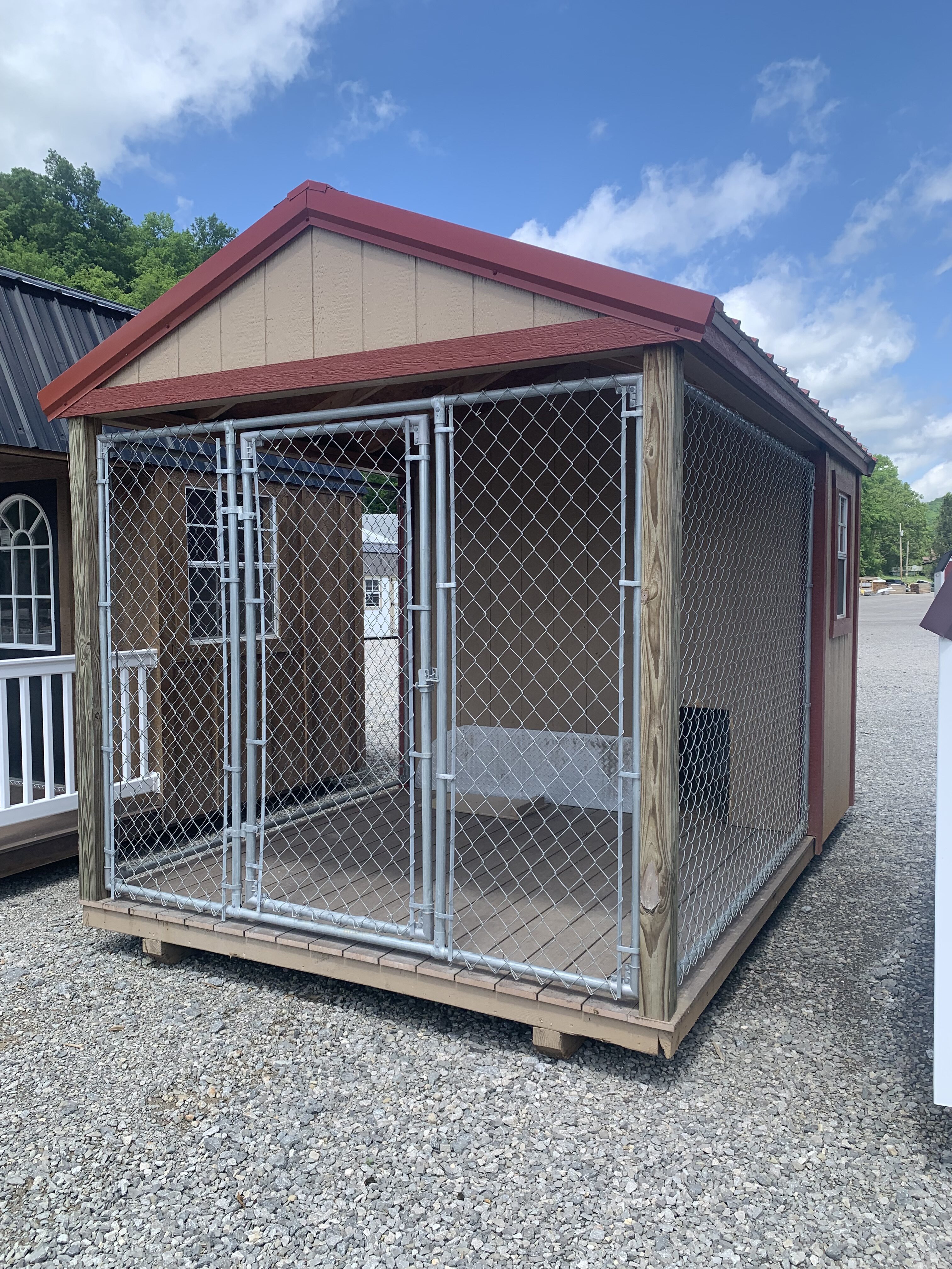 8x12 Dog Kennel