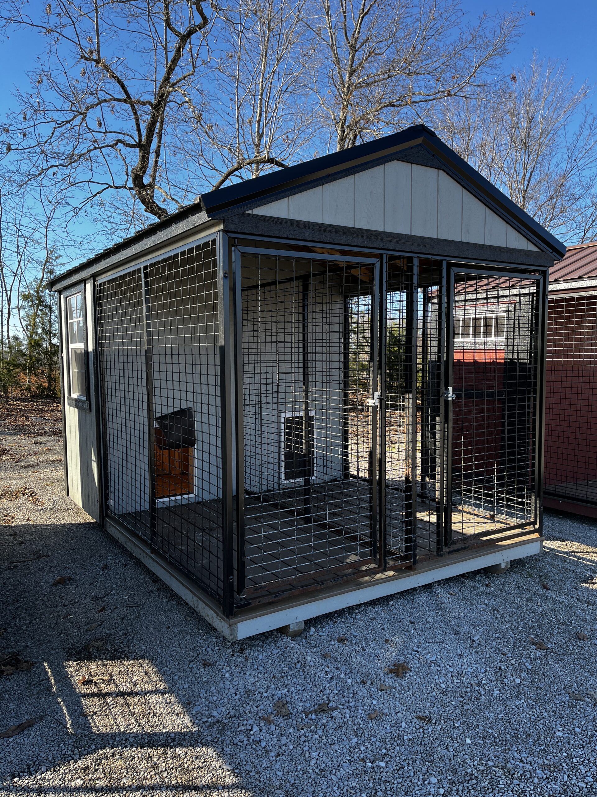 8x12 Dog Kennel - Image 2