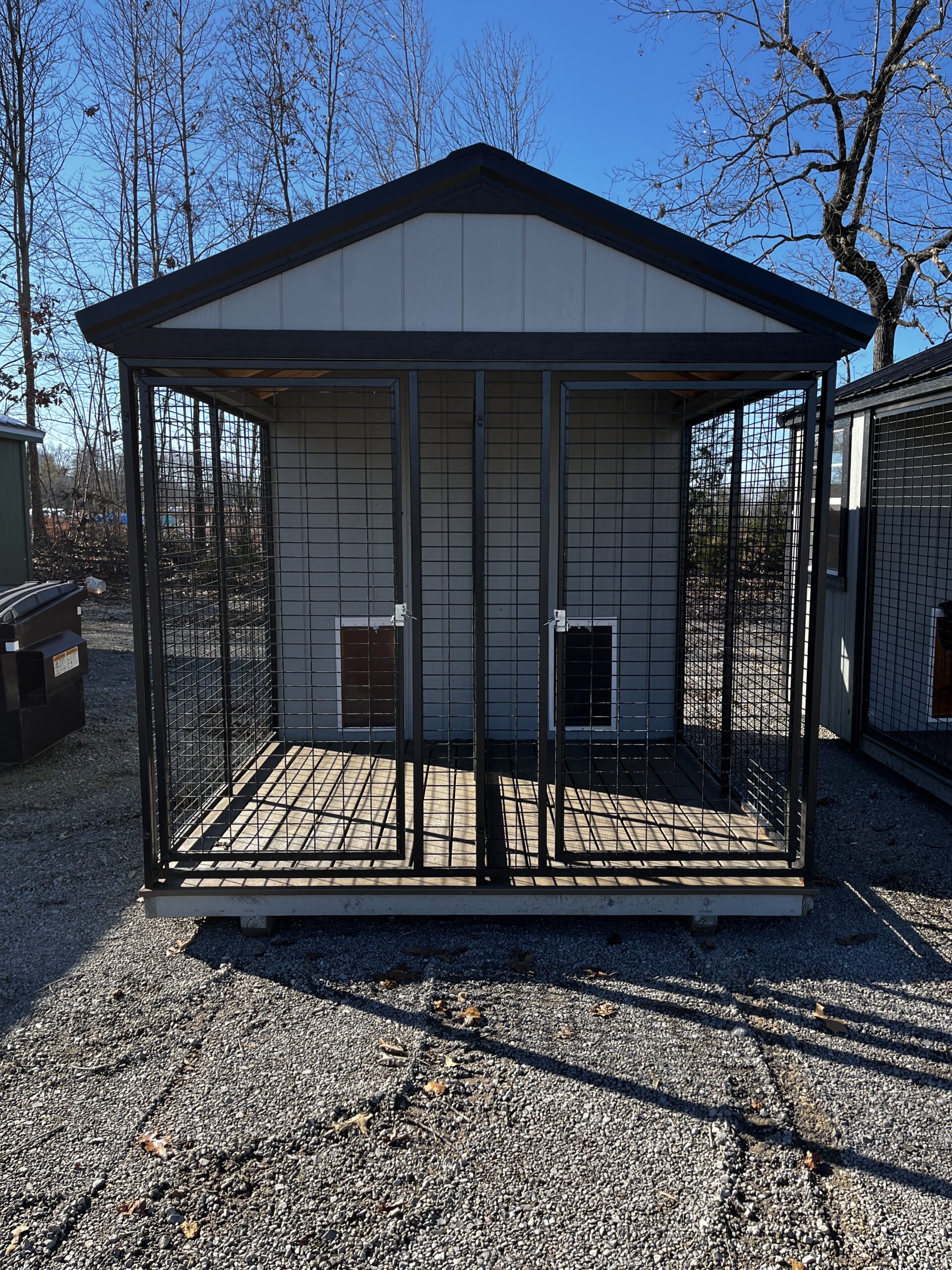 8x12 Dog Kennel - Image 2