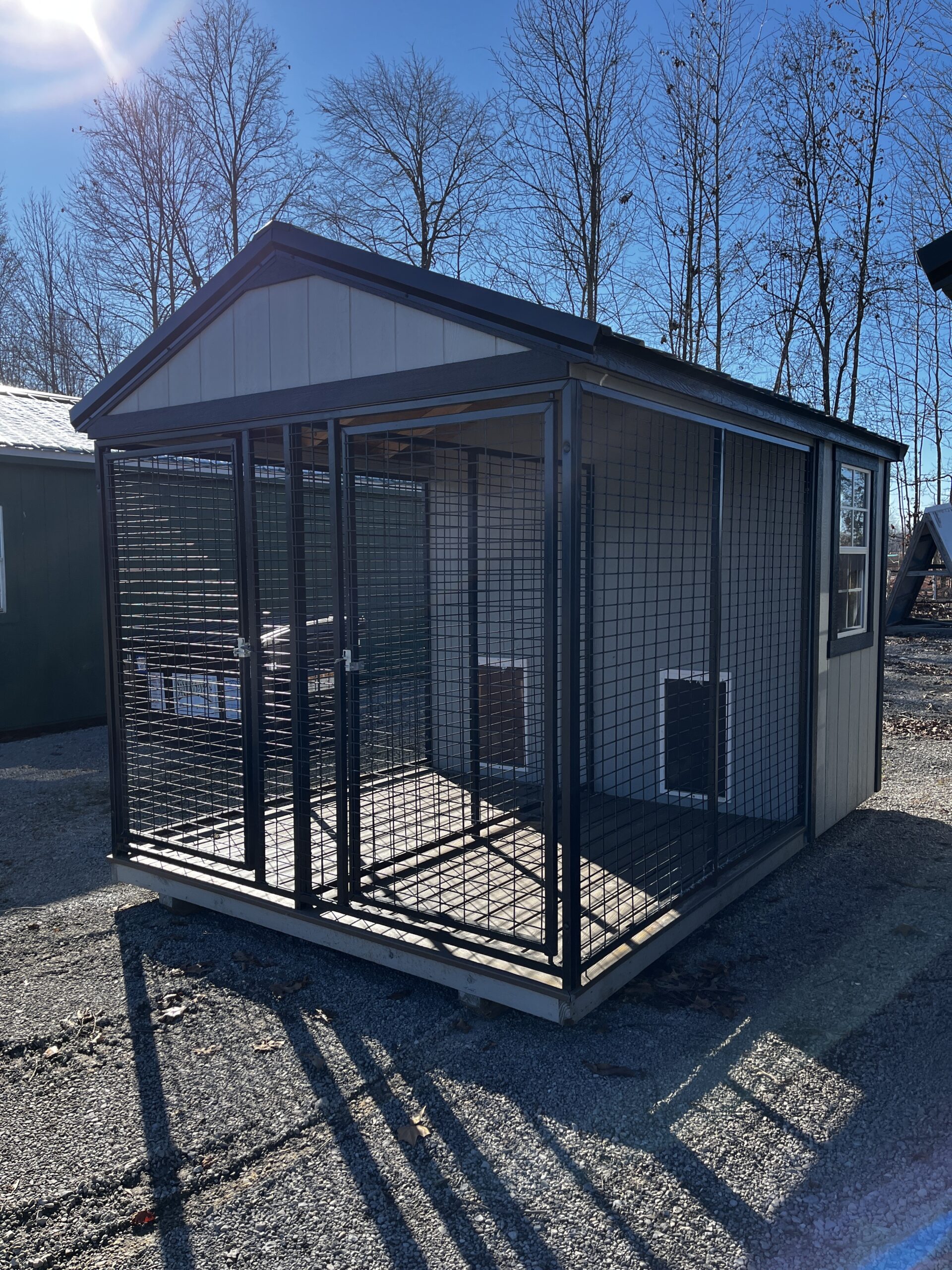8x12 Dog Kennel - Image 3