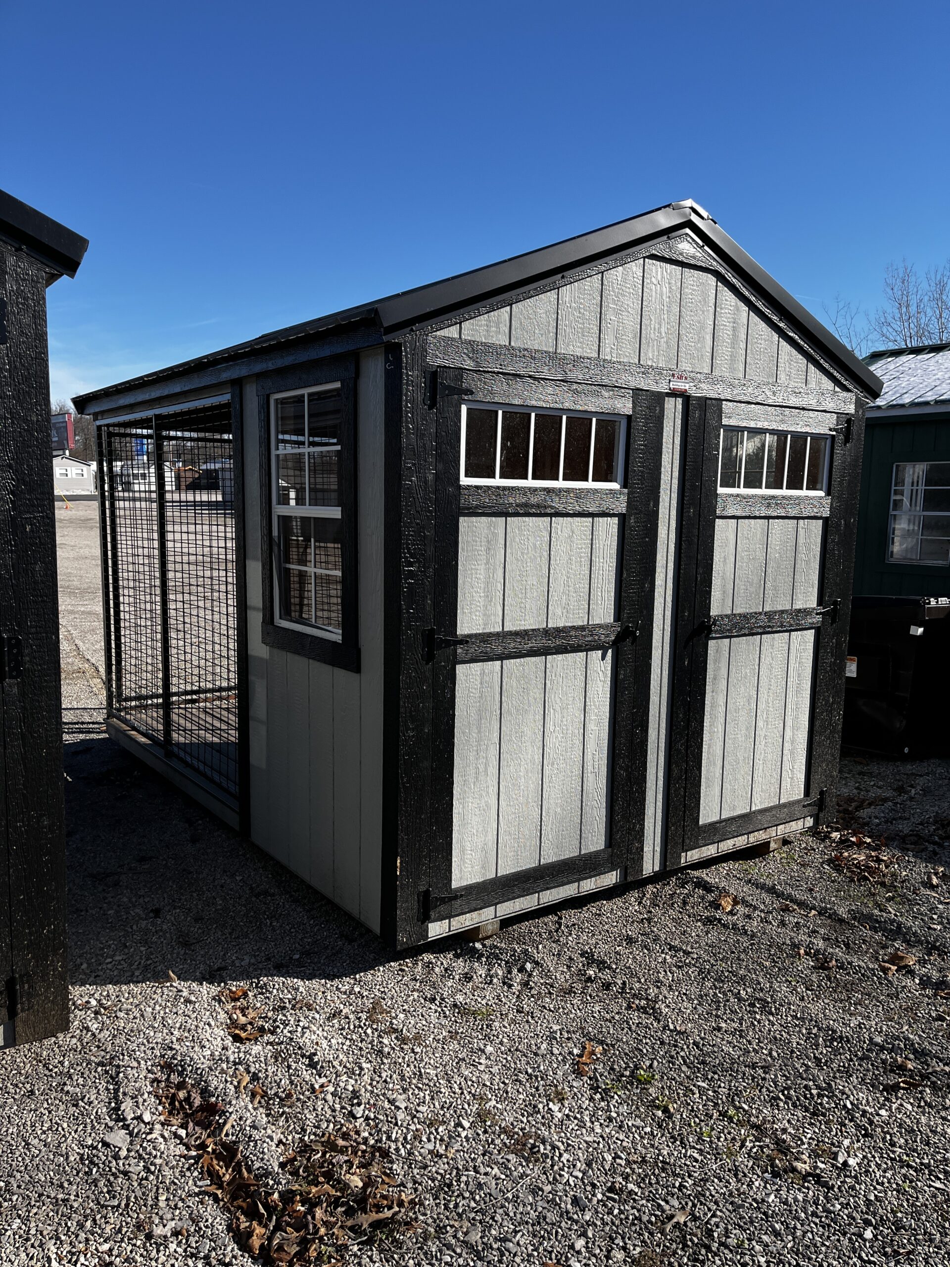 8x12 Dog Kennel - Image 4