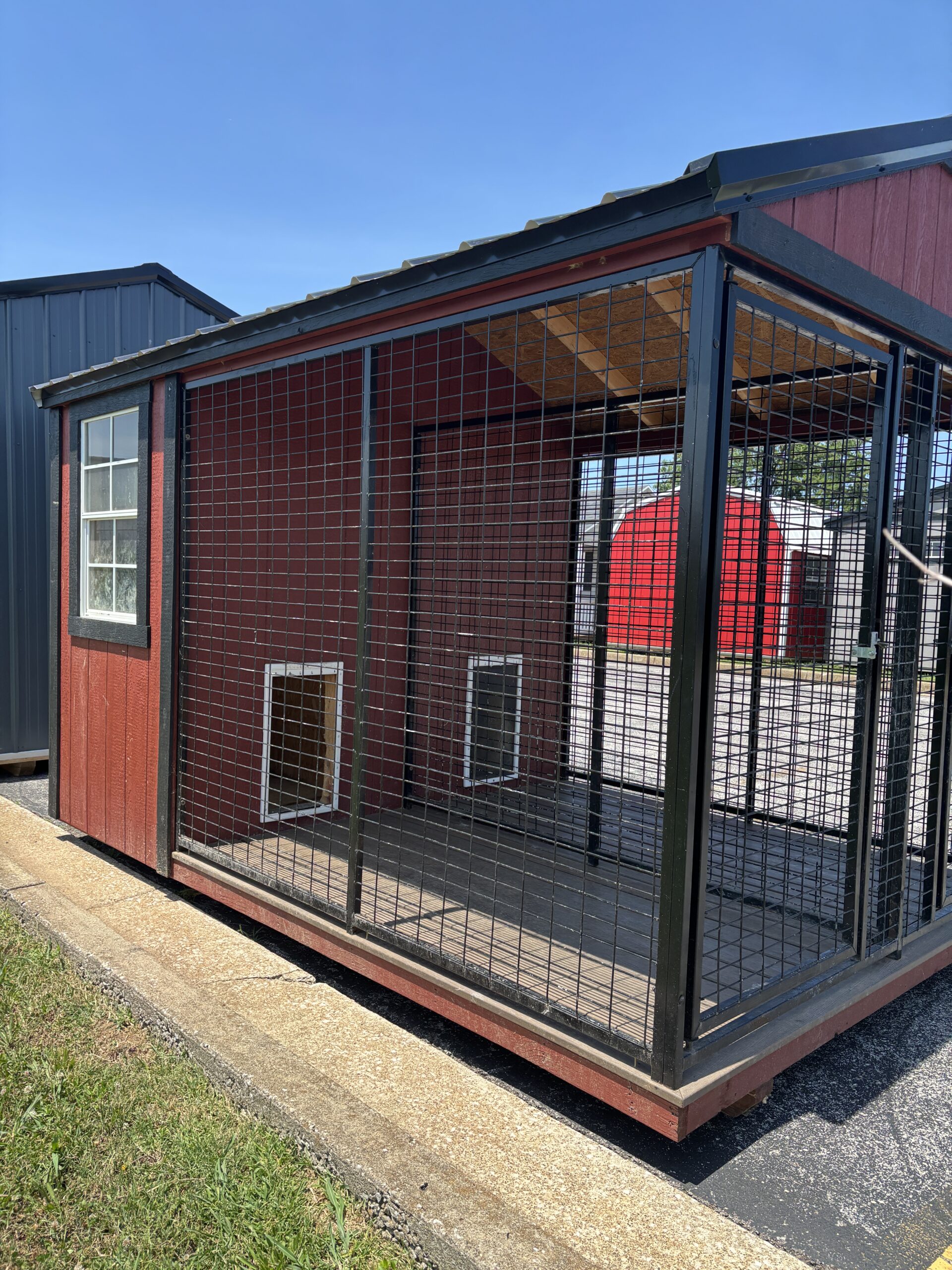8x12 Dog Kennel - Image 5